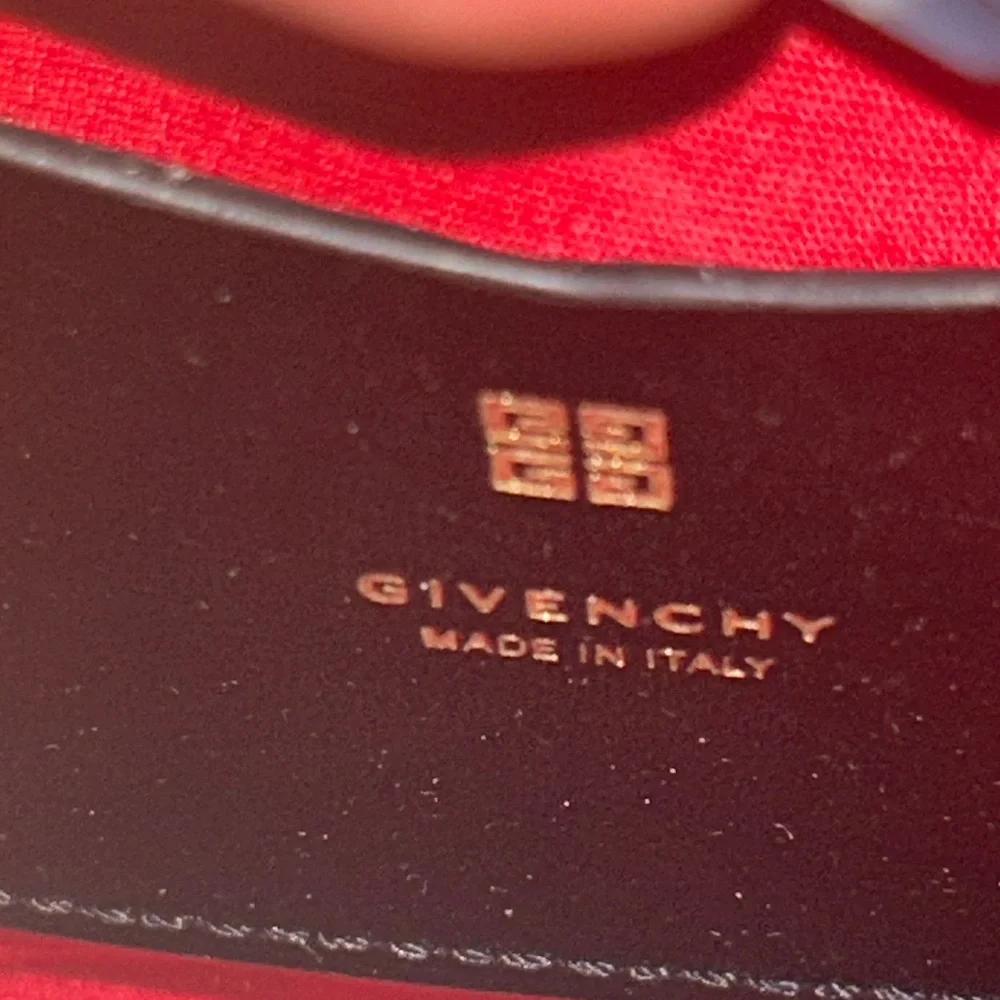 Givenchy Toy‎ Antigona- NEW
